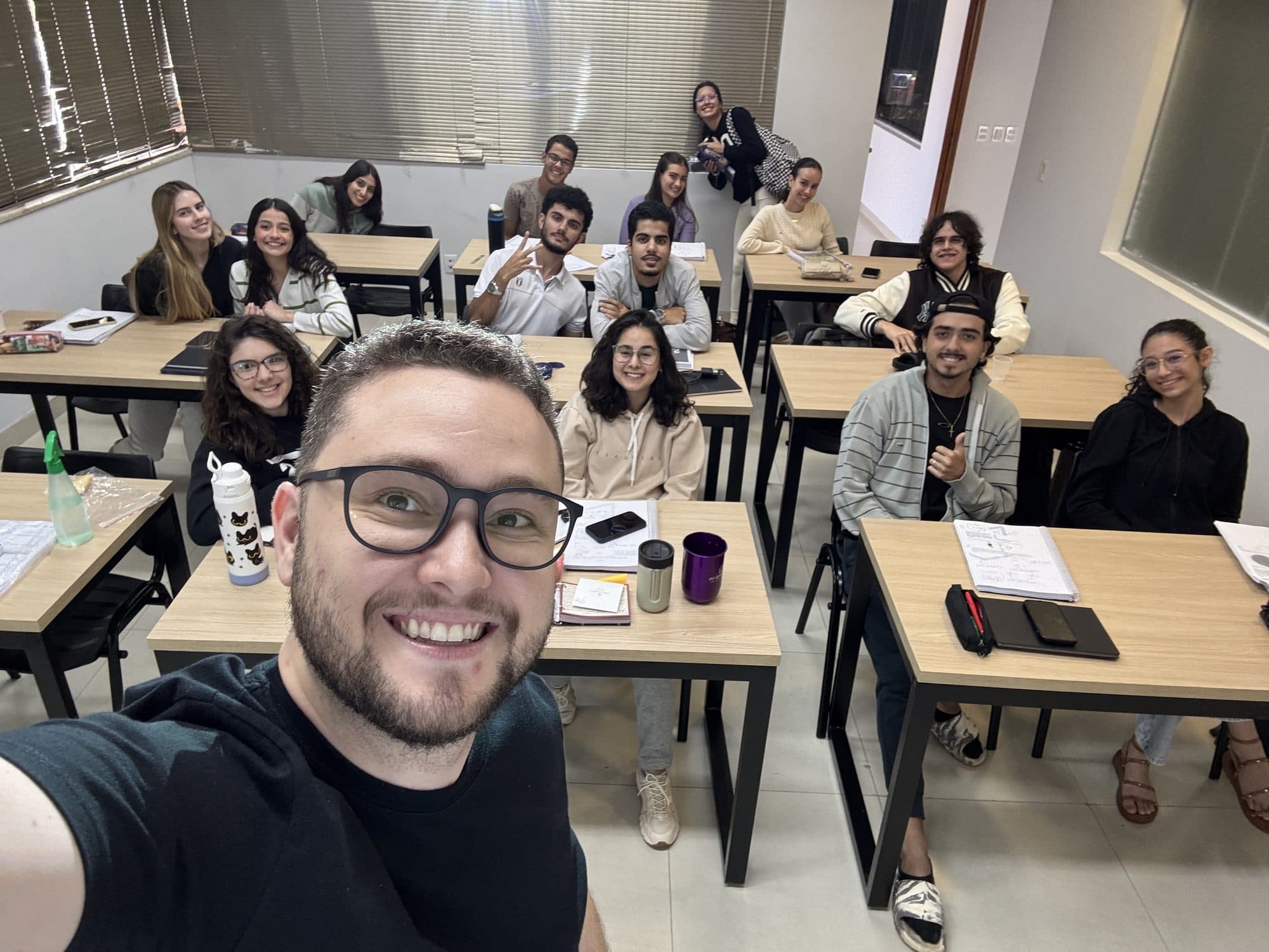 Turma do Aprova-in em aula presencial